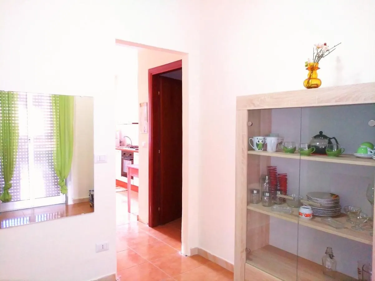 Casa Filippa & Case Charlotte, Mongiove Al Mare 0*,